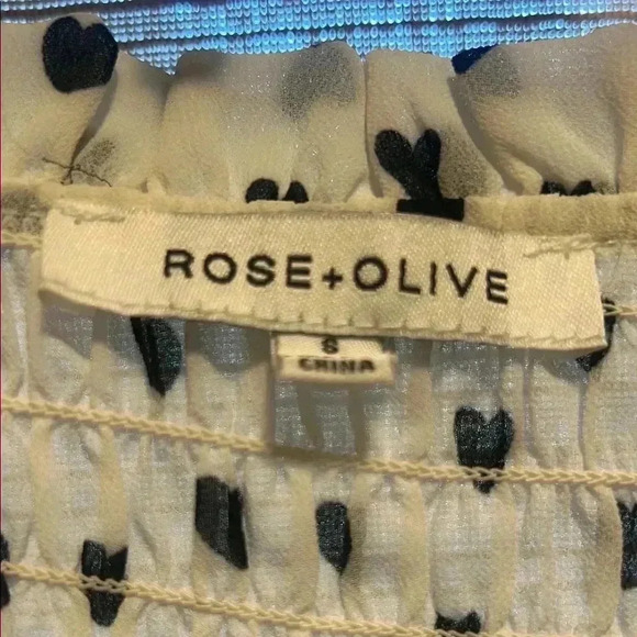 Rose & Olive Sheer Cream Heart Print Babydoll Top - Women's Small - Picture 3 of 8